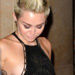 Miley Cyrus sideboob