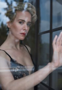 sarah paulson topless